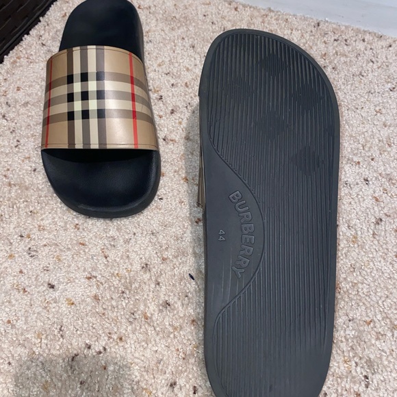 Burberry Men's slides size: 45 - Picture 4 of 6